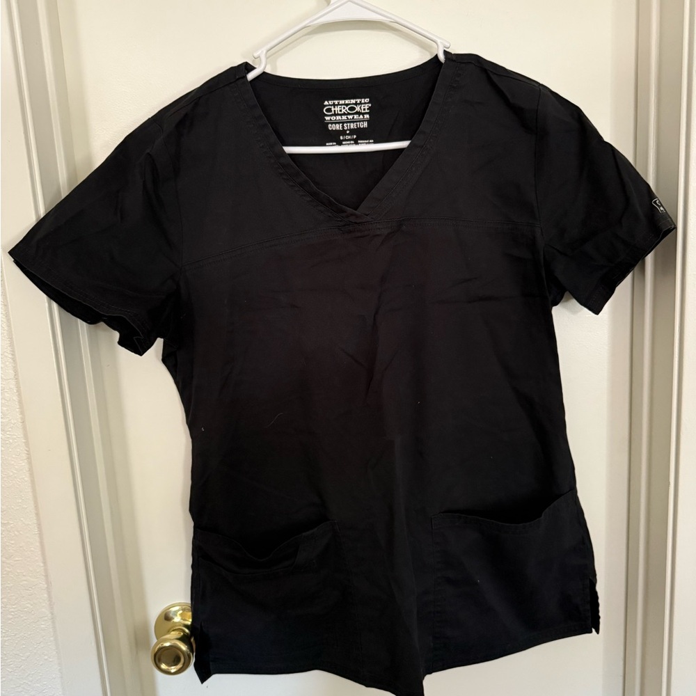 Cherokee Women's Black V-Neck Short Sleeve Top